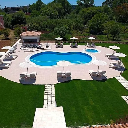 Santos Luxury Hotel 4*