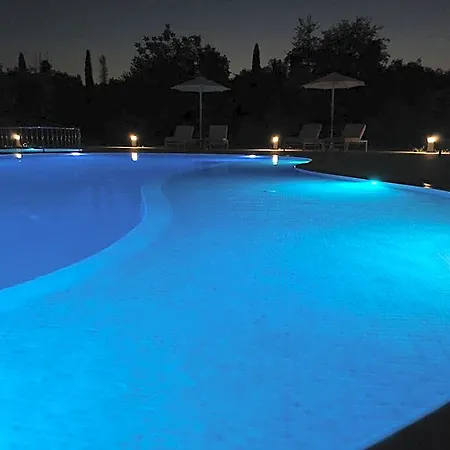 Santos Luxury Hotel 4*